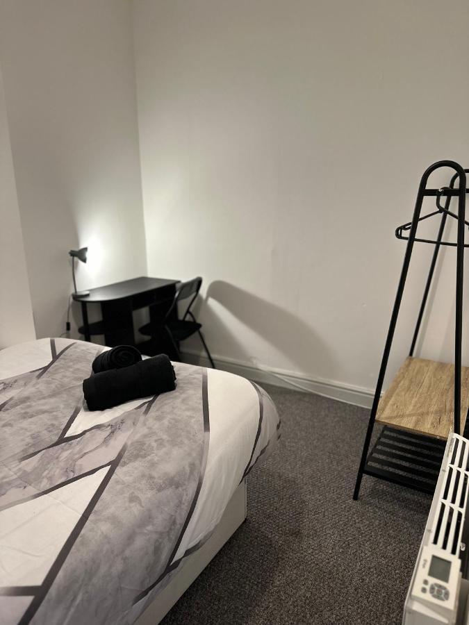 Tiye Estates Short Stay Stoke-on-Trent Exterior foto